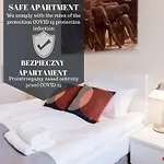 Luxury Nearto Main Square